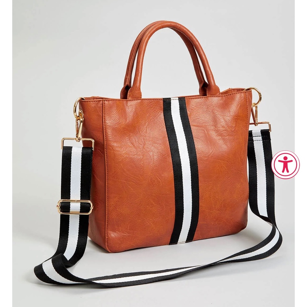 Social Threads- The Motherchic tote- medium